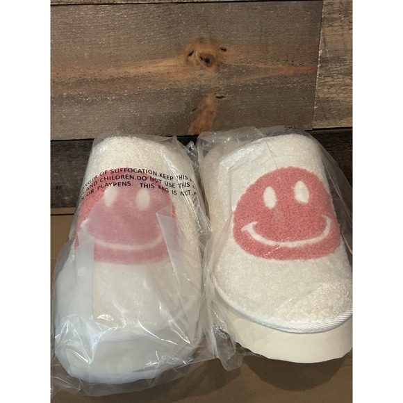 NIB‎ MIA Icicle Cream And Pink Watermelon Smiley Face Slippers Size 10 - Picture 1 of 8